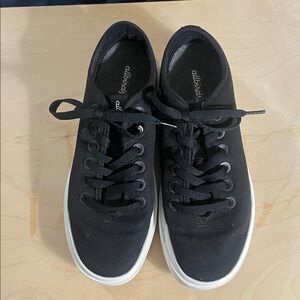 allbirds Black Casual Sneakers